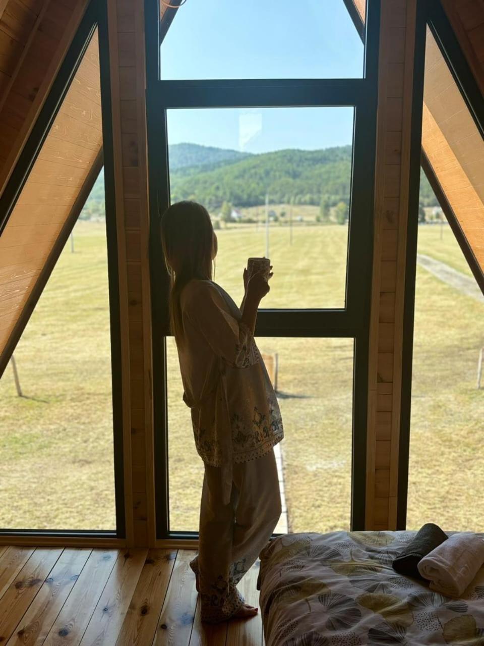 플루지네 Sunrise House 빌라 외부 사진